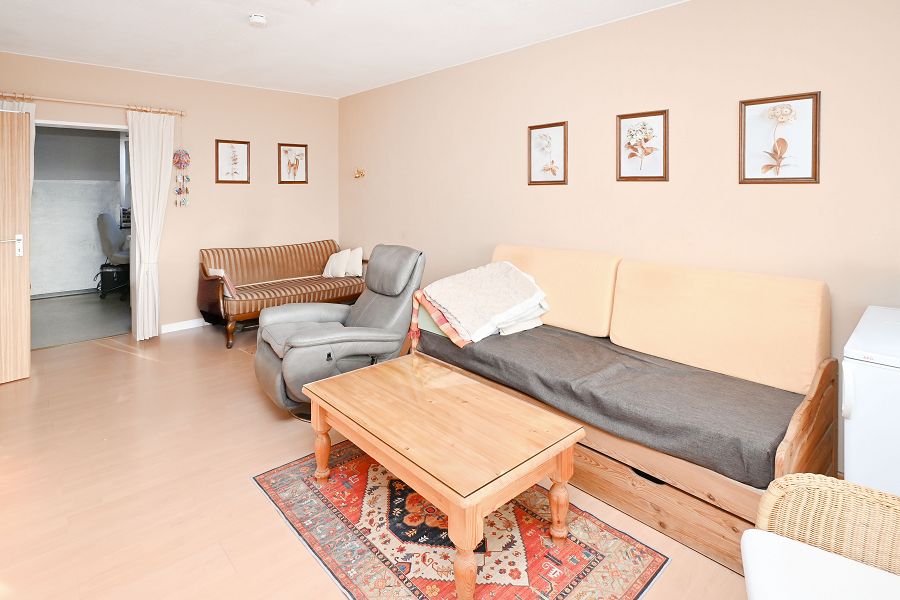 Münster-Kinderhaus: Helle 2-Zimmer-Wohnung mit Balkon auf Erbpachtgrundstück!